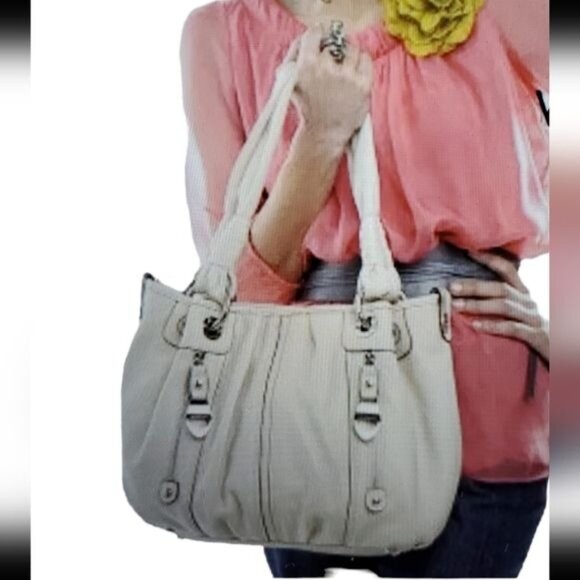 B MAKOWSKY LEATHER BAG HOBO CREAM SHOULDER SATCHEL HANDBAG PURSE WOMEN'S WOMAN'S - Picture 15 of 15